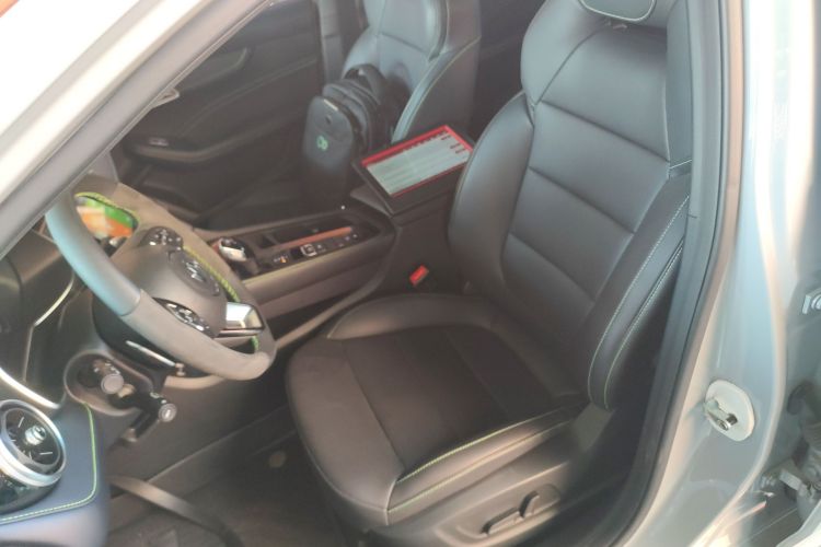 MG 6 2024 image de voiture #29