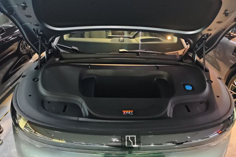Zeekr 7X 2024 car image #29