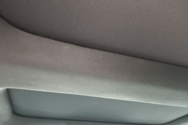 Toyota bZ4X 2022 immagine di auto #29