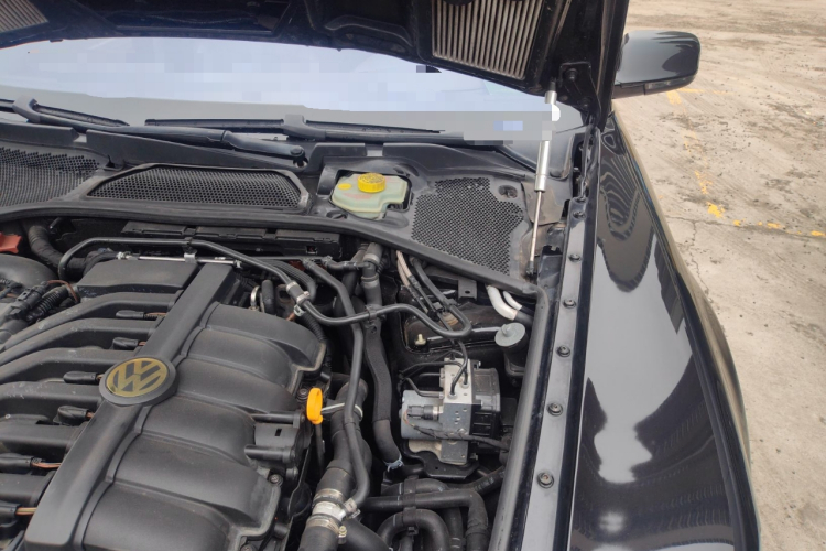 Volkswagen Pheaton 2011 immagine di auto #29