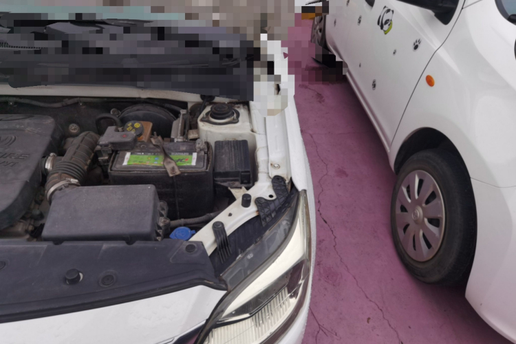 Changan Alsvin V3 2016 #29 Changan Alsvin V3 2016 car image #29