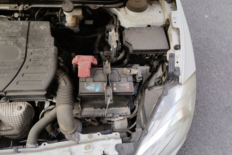 Suzuki S-Cross 2017 immagine di auto #29