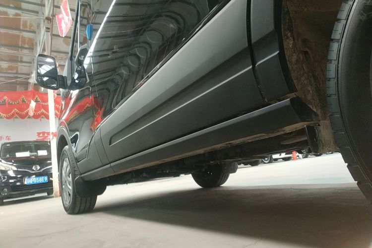 Ford Transit T8 2025 car image #29