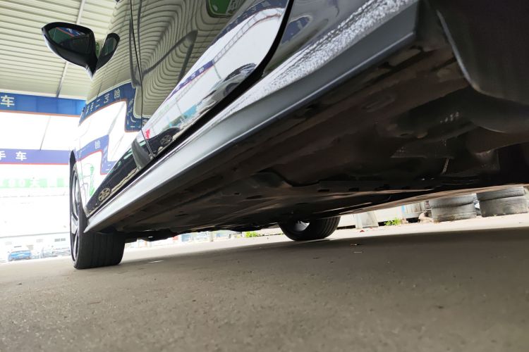 Volkswagen GolfGTI 2023 car image #29