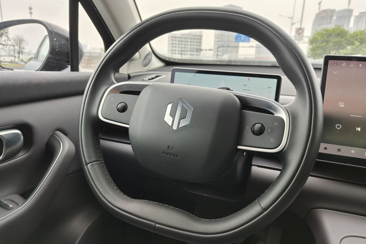 零跑汽车 零跑C10 2024 汽车图片 #29