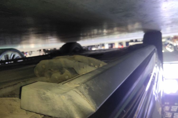 BMW X6 2020 car image #29