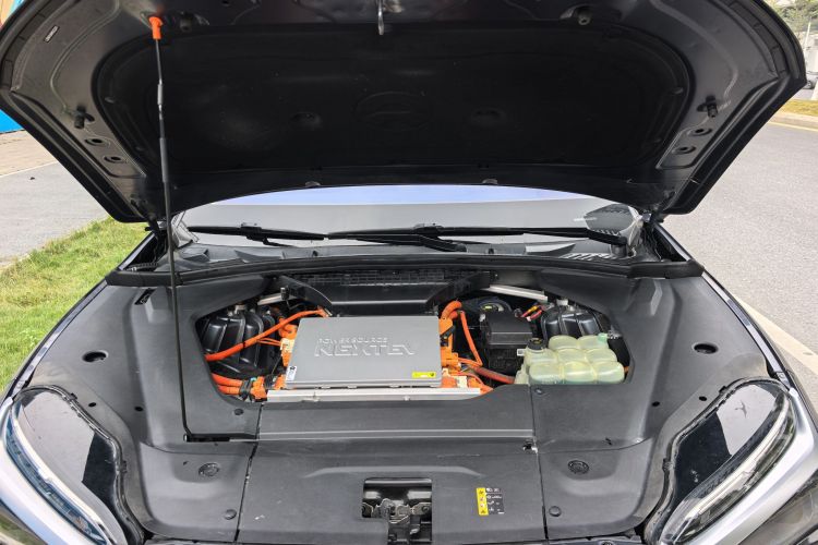 NIO ES8 2021 car image #29