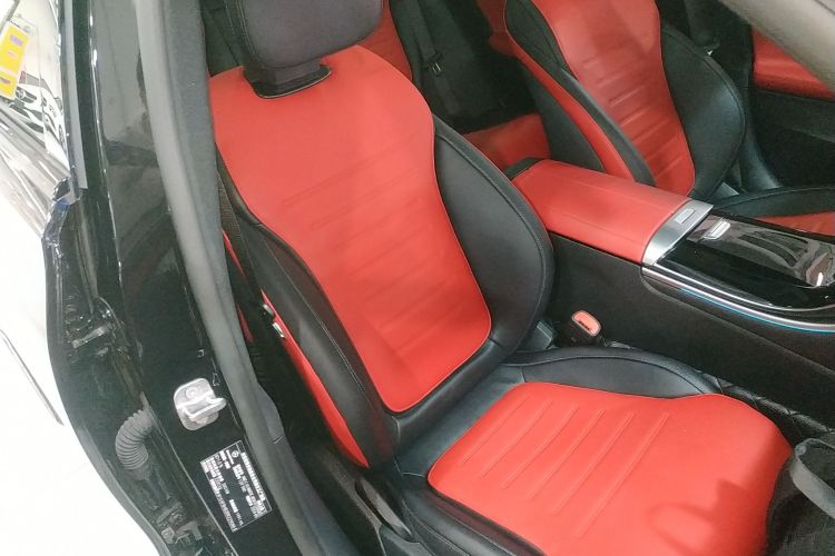 Mercedes-Benz C AMG 2024 immagine di auto #29