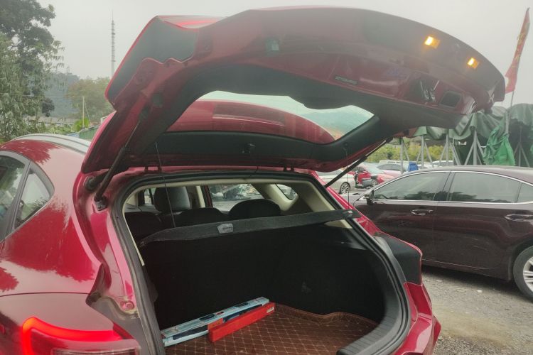 GEELY Emgrand GS 2020 immagine di auto #29