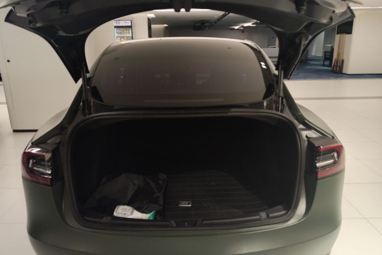 Tesla Model 3 2020 immagine di auto #29