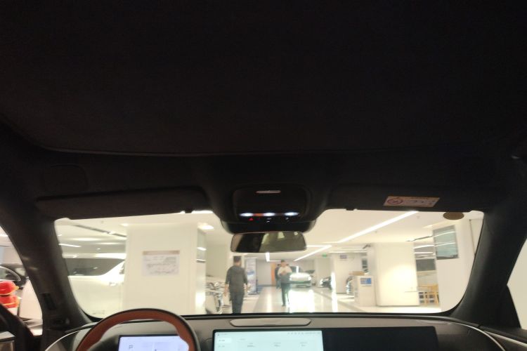 Xpeng G9 2025 immagine di auto #29