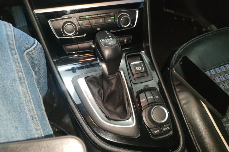 BMW 2 Series Tourer 2016 imagem de carro #29