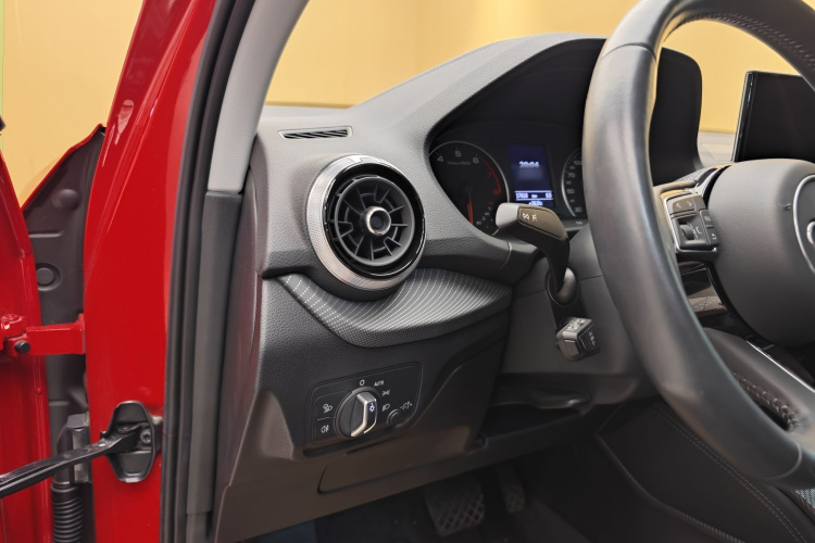 奥迪Q2L 2022 汽车图片 #29