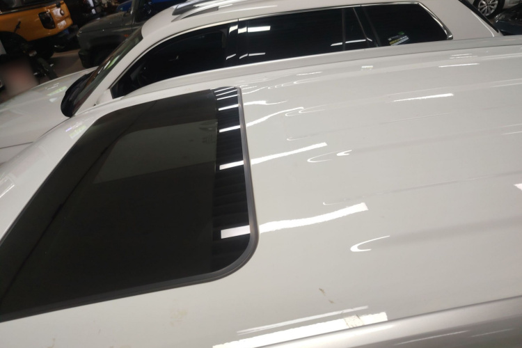 VS5 2025 car image #29