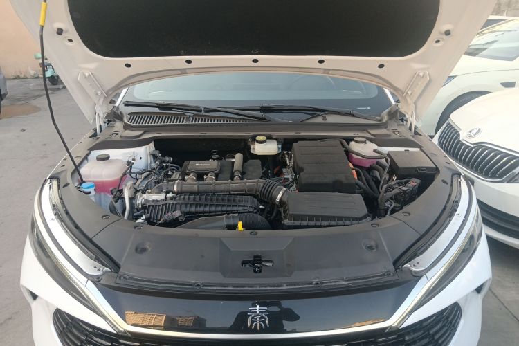 BYD Qin L 2025 #29 BYD Qin L 2025 car image #29