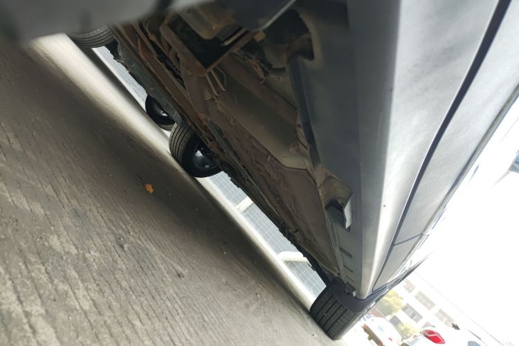 Forthing JOYEAR X5 2017 imagen de coche #29