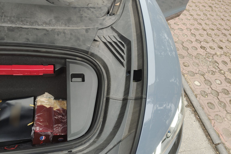 Audi e-tron GT 2024 car image #29