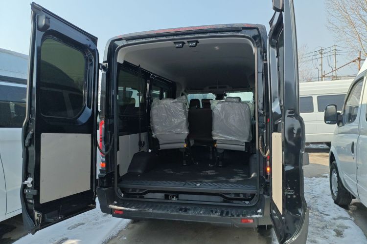 Ford Transit T8 2024 #29 Ford Transit T8 2024 car image #29