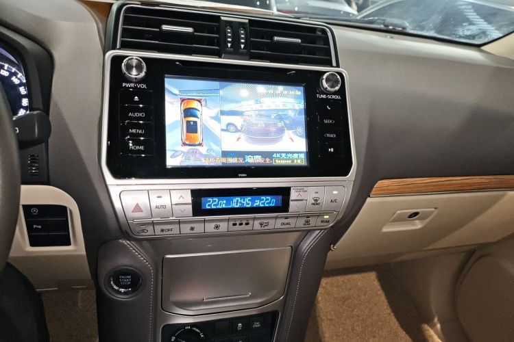 Toyota Land Cruiser Prado 2018 #29 Toyota Land Cruiser Prado 2018 car image #29