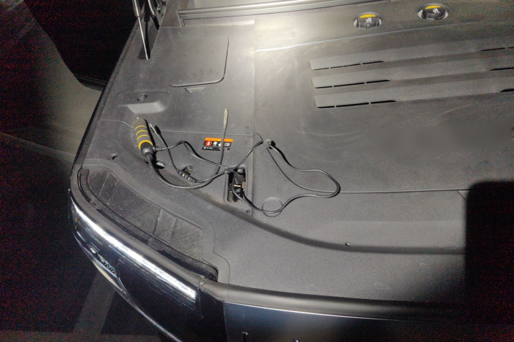 Zeekr 9X 2025 car image #29