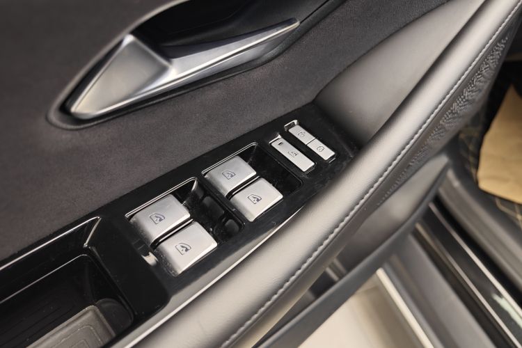 Deepal SL03 2024 #29 Deepal SL03 2024 car image #29