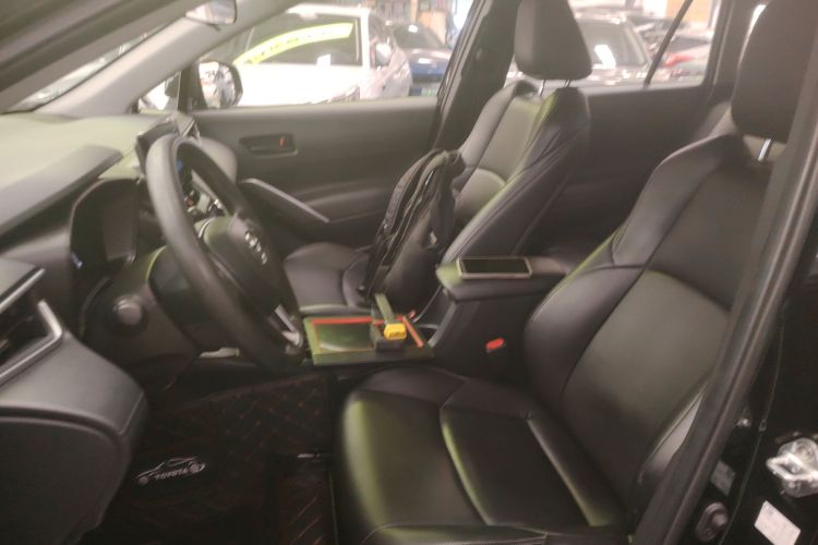 Toyota Frontlander 2023 #29 Toyota Frontlander 2023 immagine di auto #29