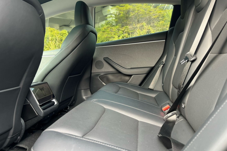 Tesla Model 3 2024 #29 Tesla Model 3 2024 car image #29