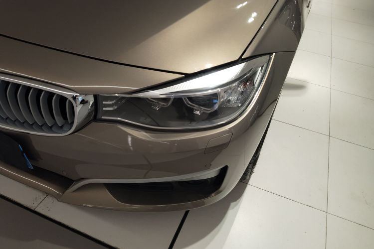 BMW 3 Series GT 2015 immagine di auto #29
