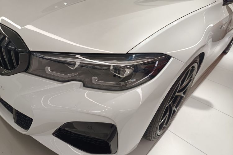 BMW 3 Series 2022 car image #29