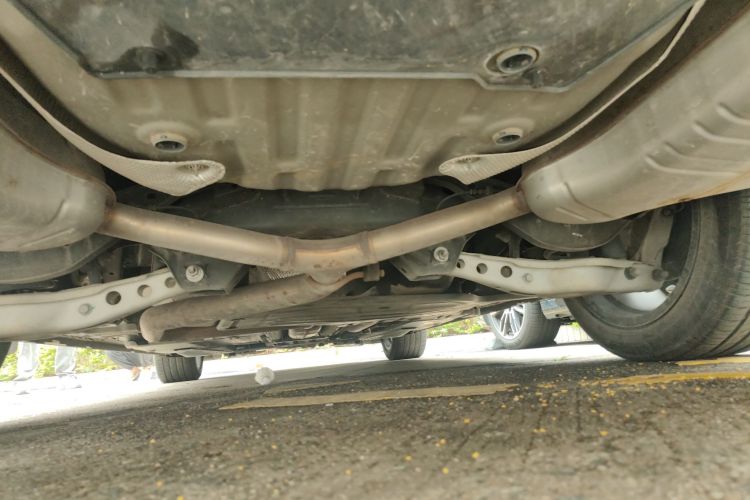 Chevrolet Malibu XL 2022 immagine di auto #29