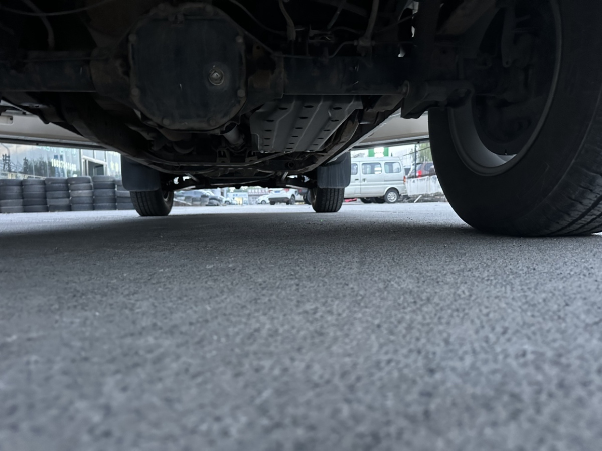 Nissan D22 2016 car image #29