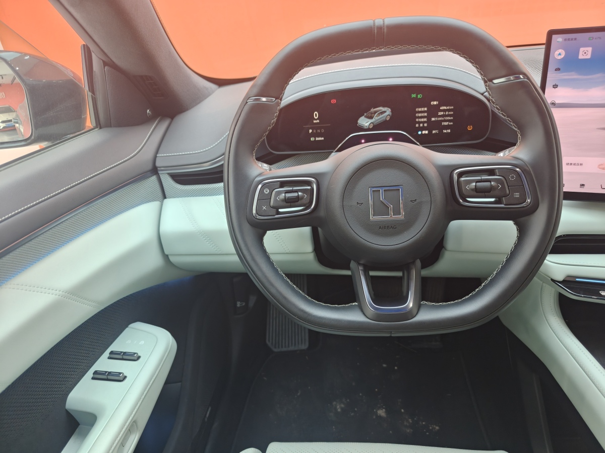 极氪 极氪001 FR 2024 汽车图片 #29