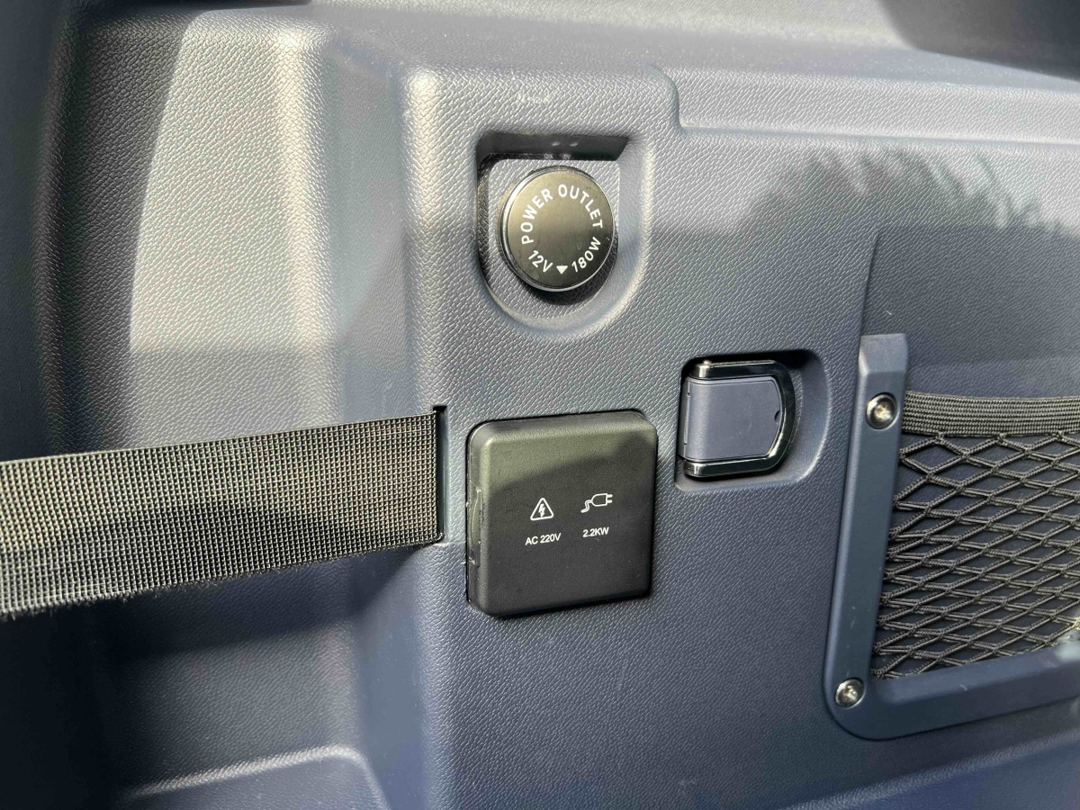 Jetour T2 2024 car image #29