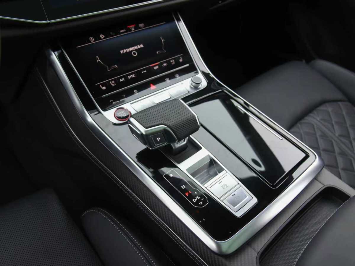 Audi SQ7 2024 #29 Audi SQ7 2024 car image #29