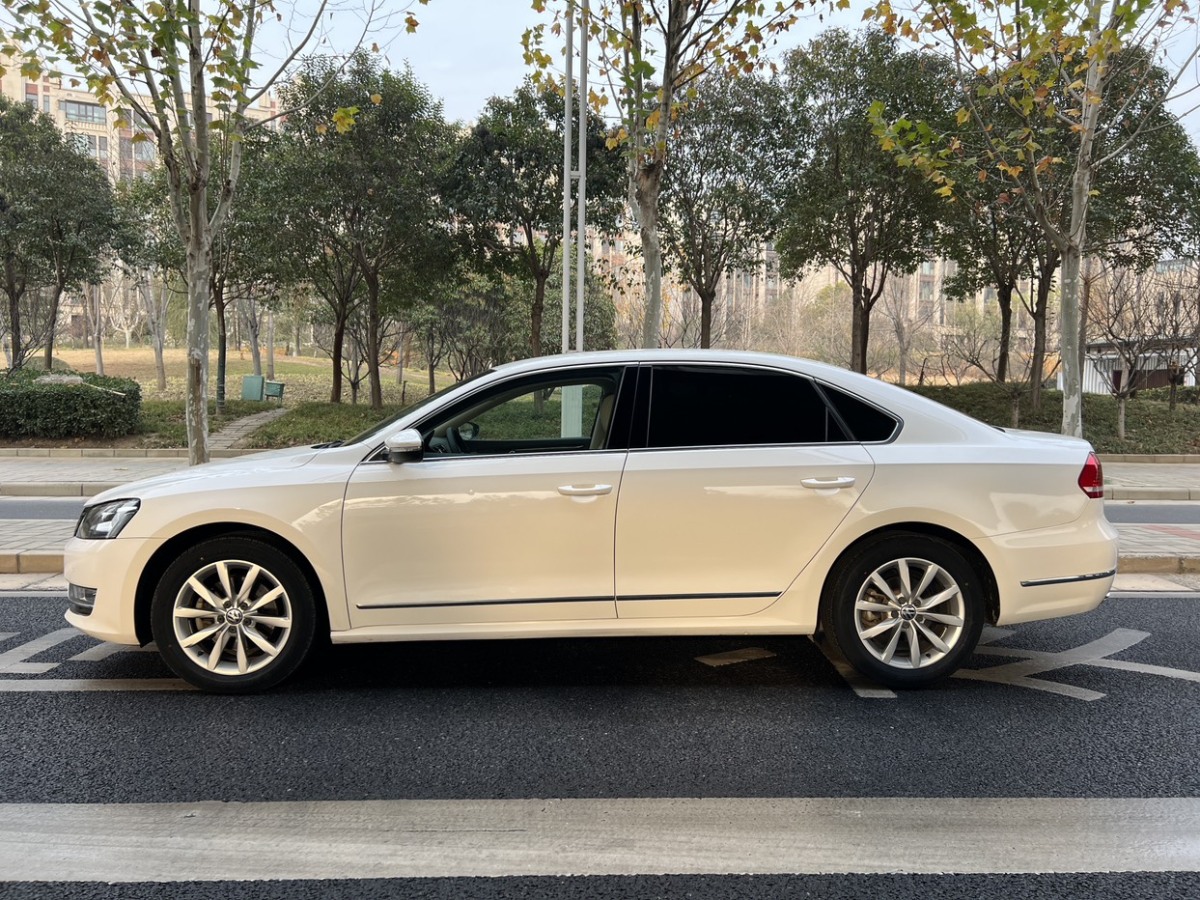 Volkswagen 2015 car image #29
