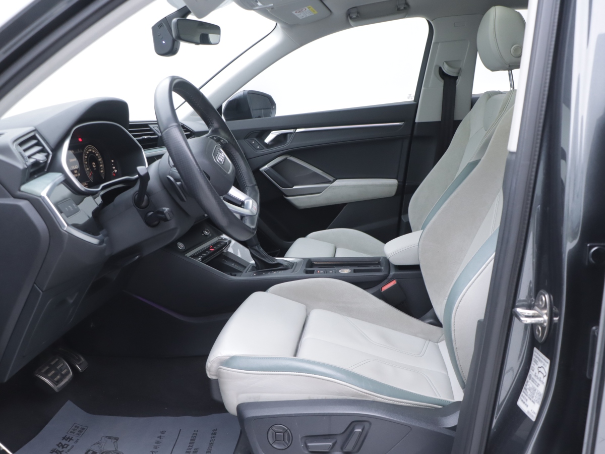 Audi Q3 Sportback 2022 car image #29