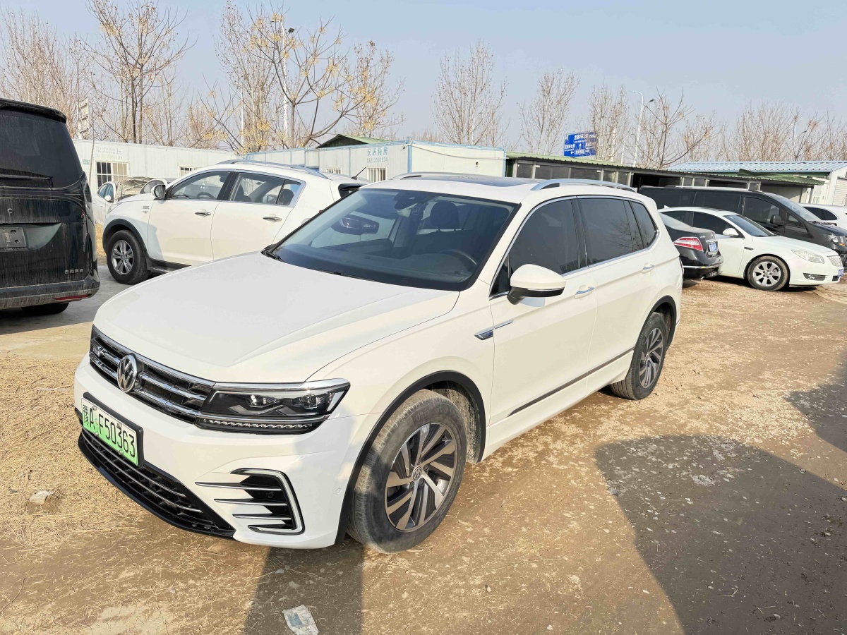 Volkswagen Tiguan L New Energy 2020 изображение автомобиля #29