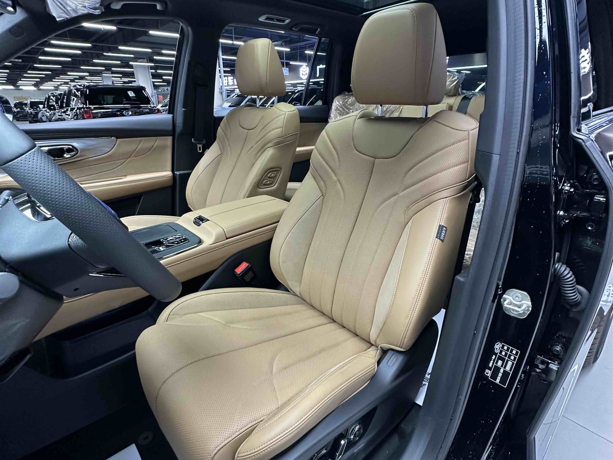 GAC Trumpchi ES9 2025 car image #29