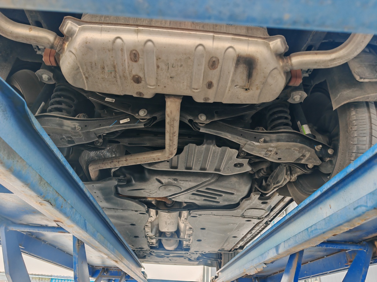 Volkswagen Tiguan L 2021 car image #29