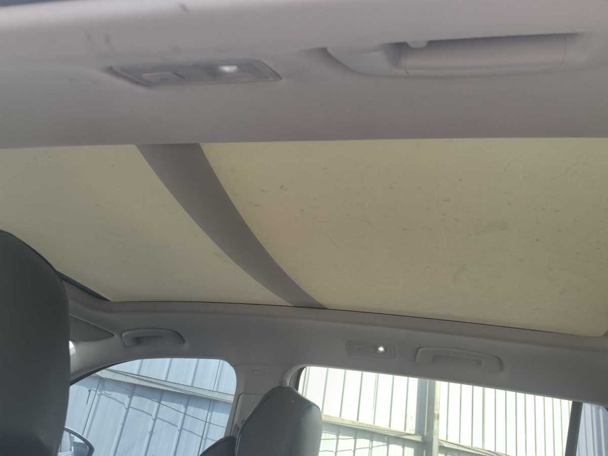 Volkswagen Tiguan X 2018 car image #29