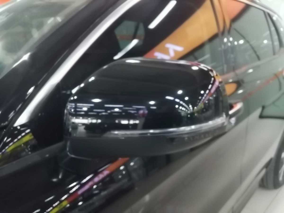 Lynk & Co 01 2020 car image #29