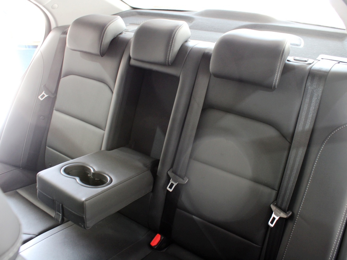 GEELY 2019 car image #29