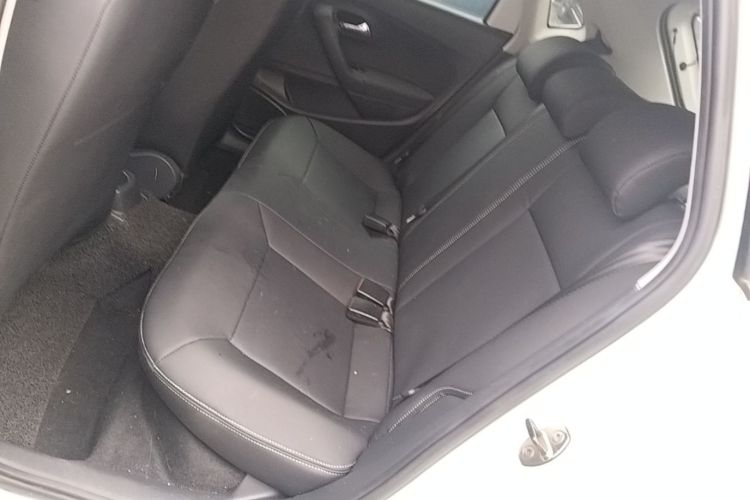 Volkswagen Polo 2019 #17 Volkswagen Polo 2019 car image #17