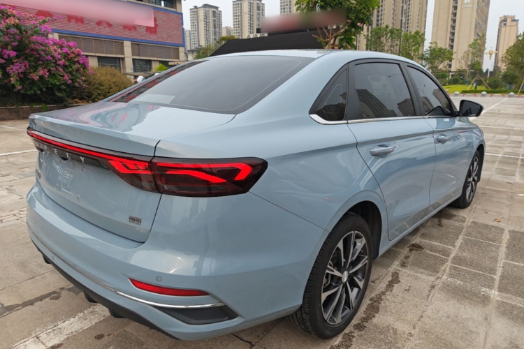 GEELY Emgrand 2025 #7 GEELY Emgrand 2025 car image #7