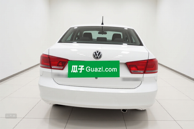 Volkswagen Santana 2016 car image #6