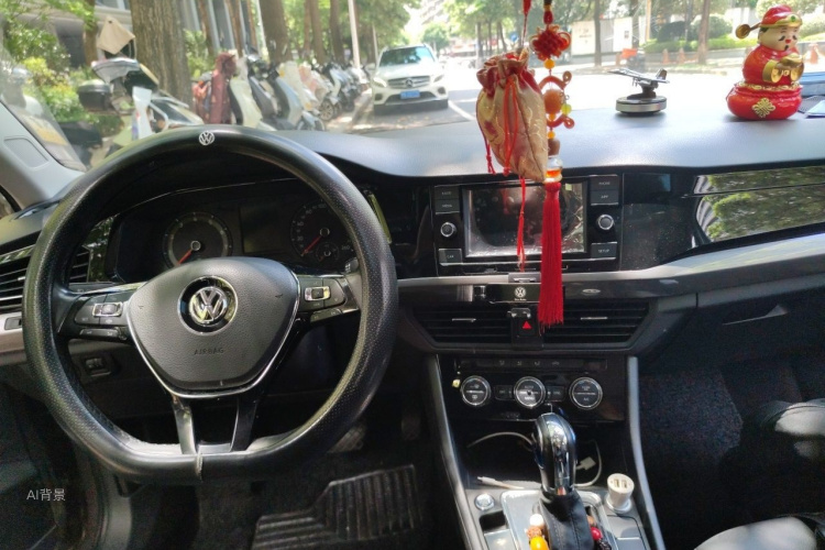 Volkswagen Bora 2019 car image #11
