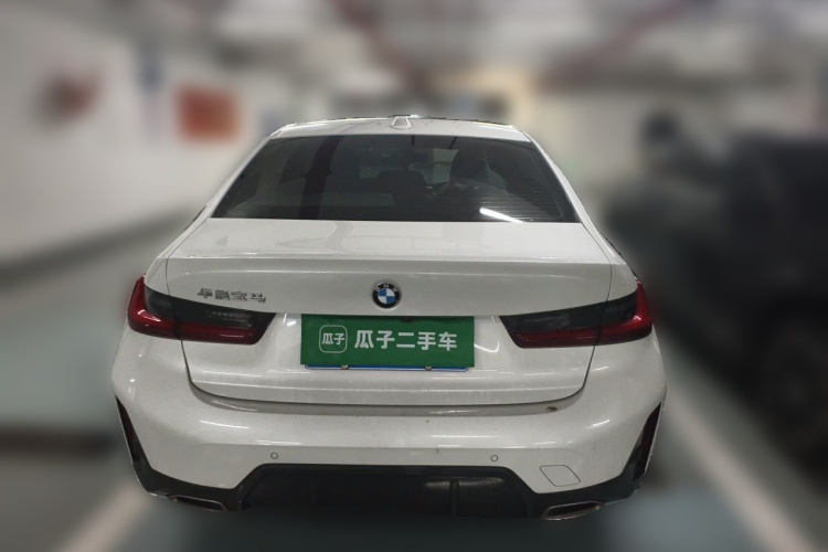BMW 3 Series 2023 #4 BMW 3 Series 2023 car image #4