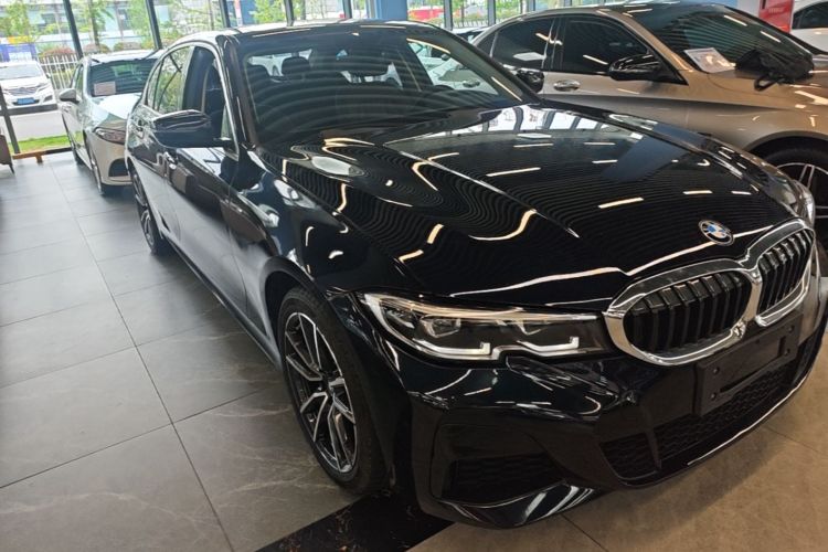 BMW 3 Series 2021 #4 BMW 3 Series 2021 car image #4