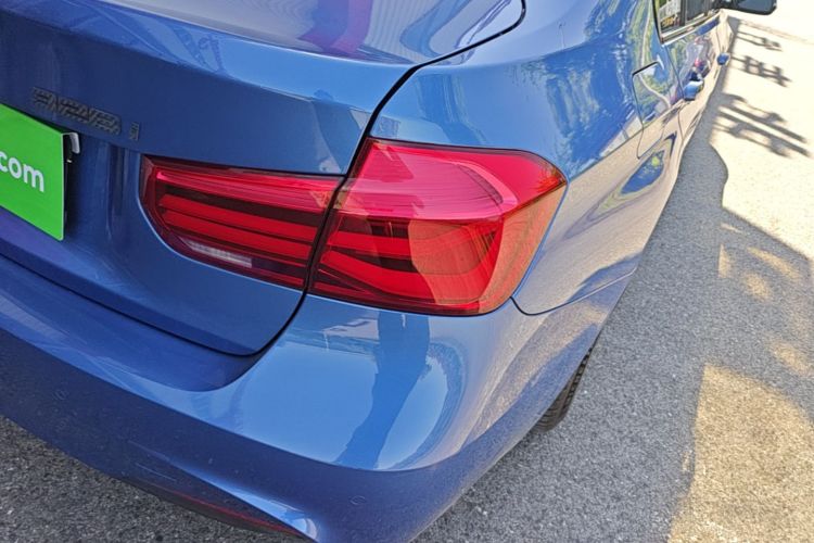 BMW 3 Series 2019 #8 BMW 3 Series 2019 car image #8