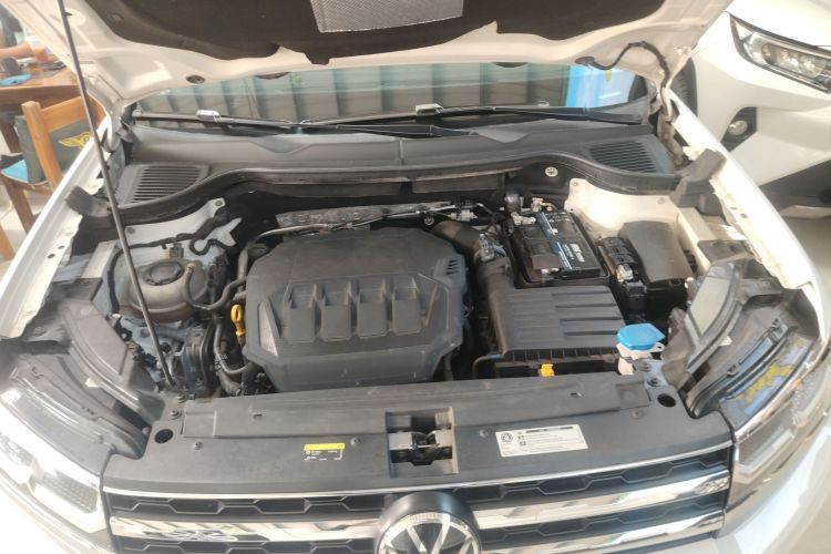 Volkswagen Tharu 2021 immagine di auto #25